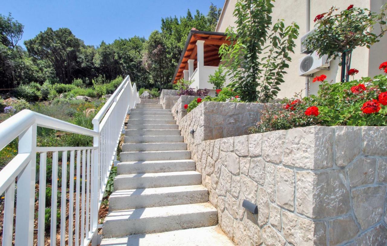 Apartment Levanat Molunat Bagian luar foto
