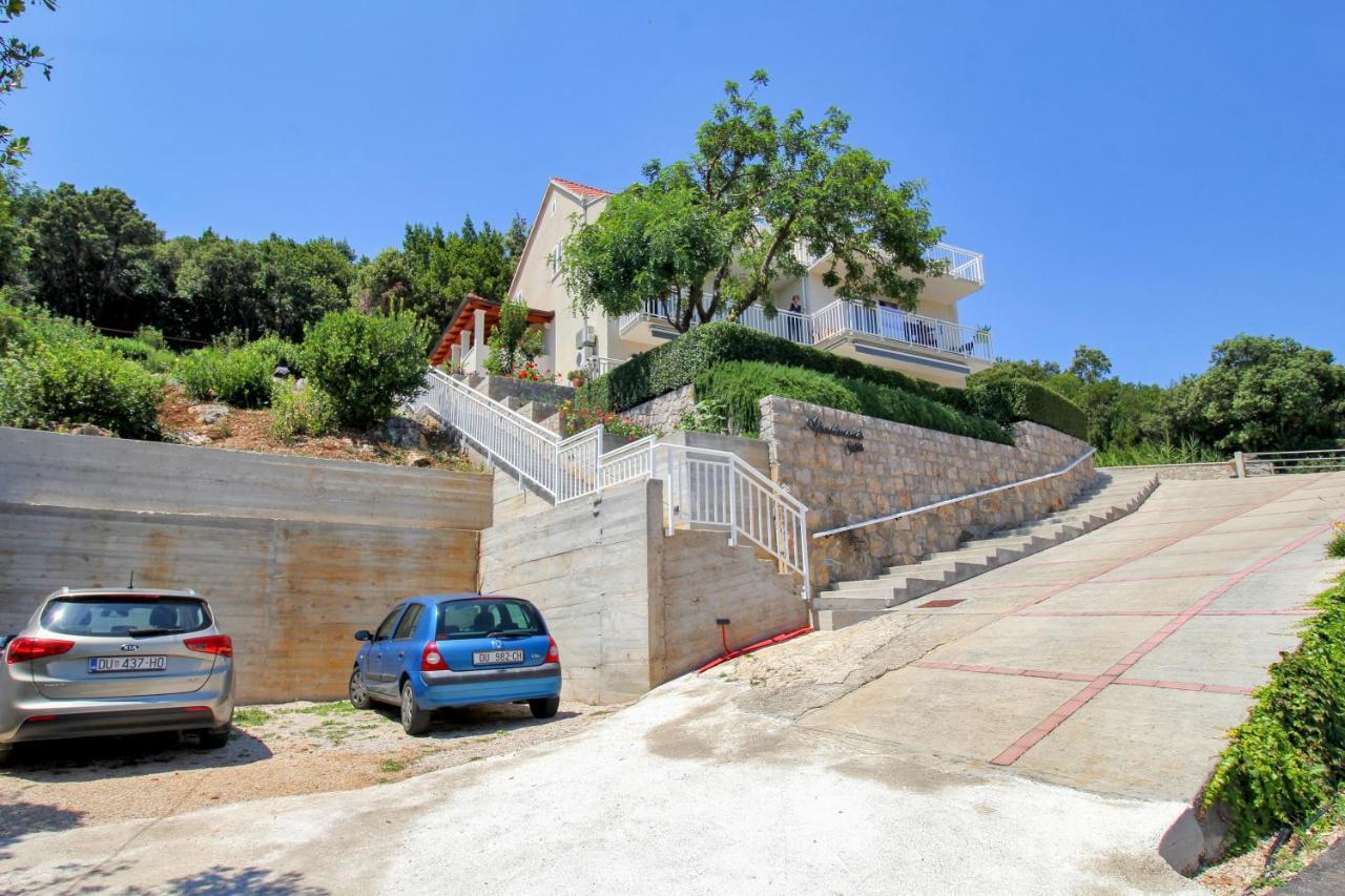 Apartment Levanat Molunat Bagian luar foto