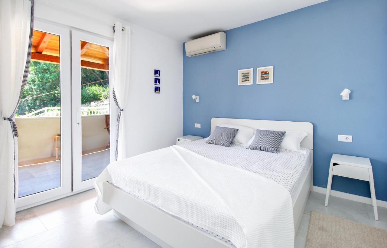 Apartment Levanat Molunat Bagian luar foto