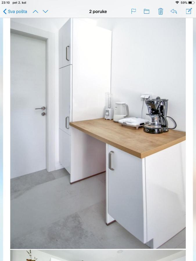 Apartment Levanat Molunat Bagian luar foto